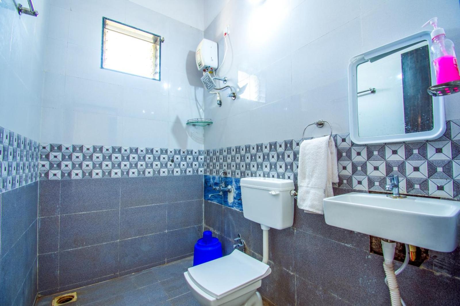 Empyrean Stay Ll 6Bhk Ll Royal Bramha Palace Ll Pvt Pool Ll Lonavala Exterior foto
