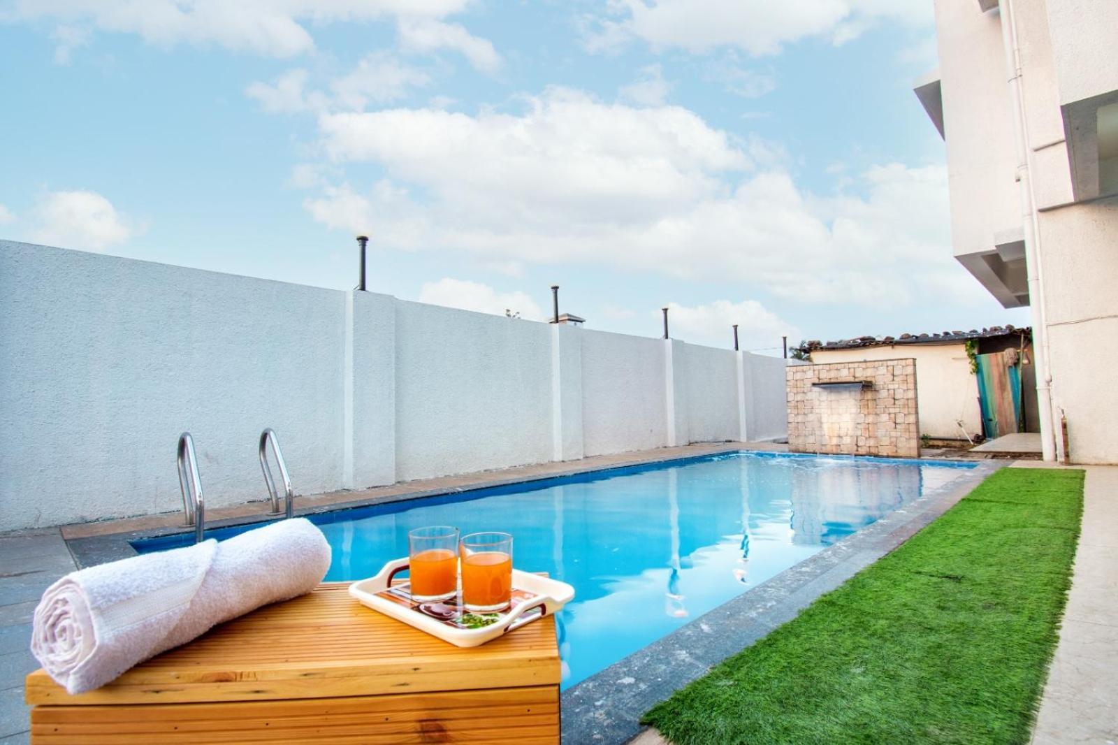 Empyrean Stay Ll 6Bhk Ll Royal Bramha Palace Ll Pvt Pool Ll Lonavala Exterior foto
